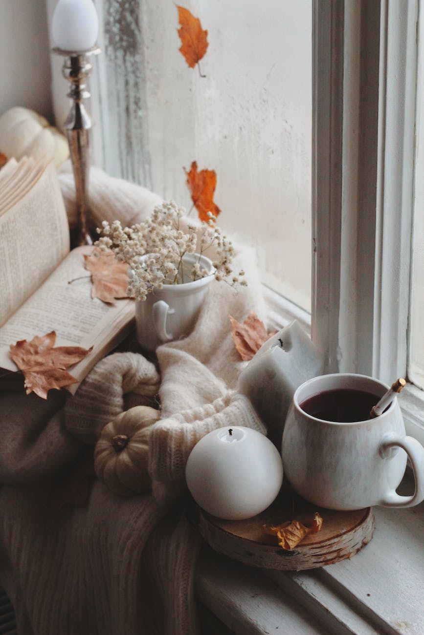 cosy autumnal windowsill decorations